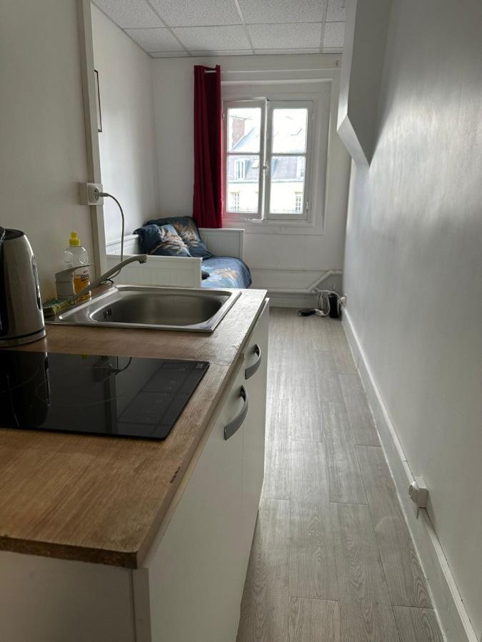 Guest Room Nearby Champs Elysees Paris Exterior foto