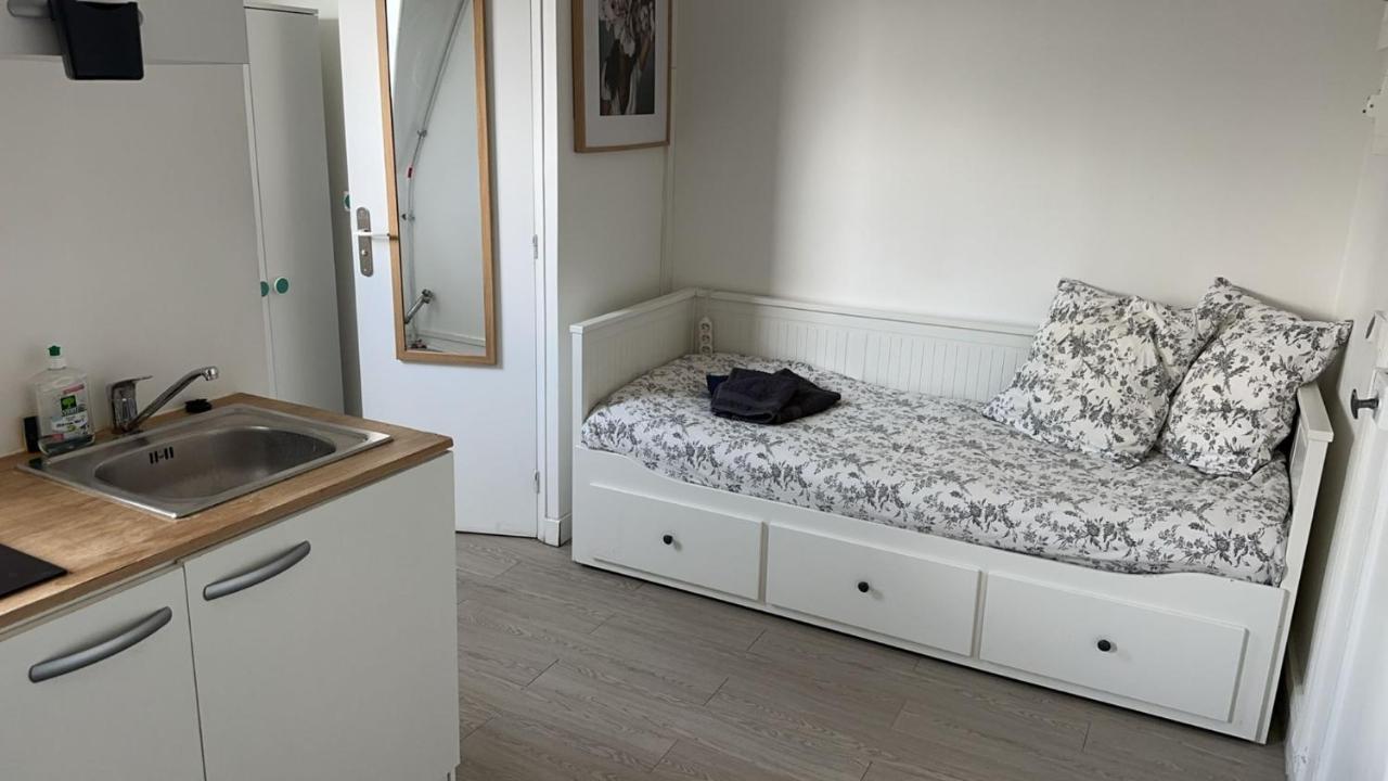 Guest Room Nearby Champs Elysees Paris Exterior foto