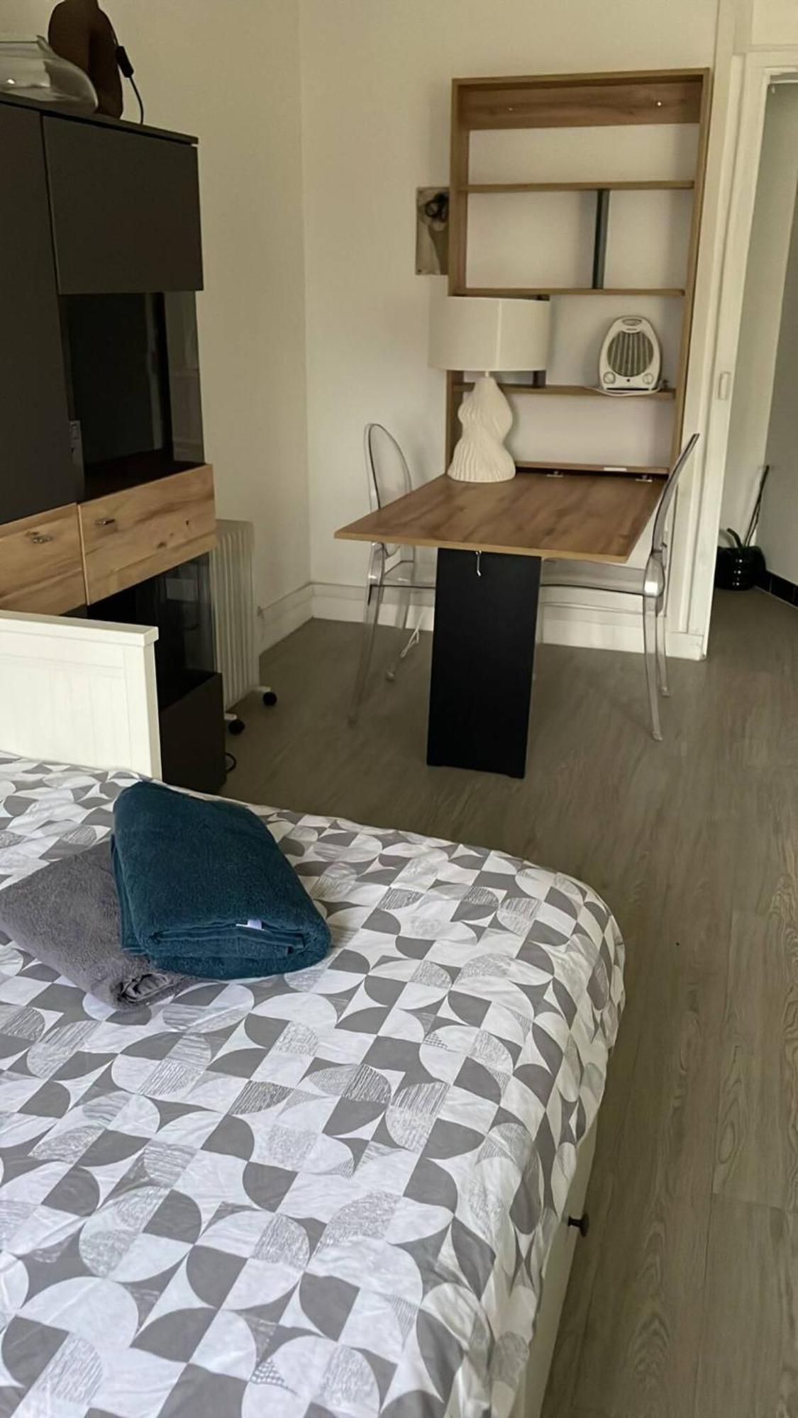 Guest Room Nearby Champs Elysees Paris Exterior foto