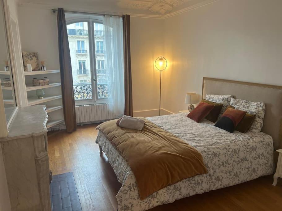 Guest Room Nearby Champs Elysees Paris Exterior foto